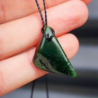 New Zealand Greenstone Pounamu Pendant Necklace (AJJC1824)