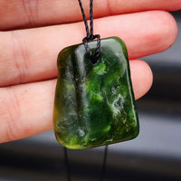 New Zealand Greenstone Pounamu Pendant Necklace (AJJC2136)