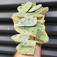 1kg Raw New Zealand Greenstone / Pounamu Carving Slices (R14B60)