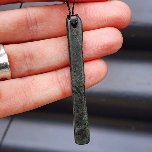 New Zealand Greenstone Pounamu Pendant Necklace (AJJC2128)