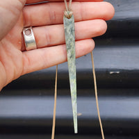 NZ Greenstone Pounamu Spear Pendant Necklace (N94)