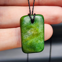 New Zealand Greenstone Pounamu Pendant Necklace (AJJC2147)