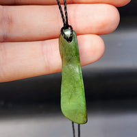 New Zealand Greenstone Pounamu Pendant Necklace (AJJC2193)