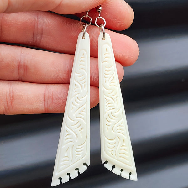 Natural Hand Carved Maori Bone Carving Earrings - Carved Toki Drops