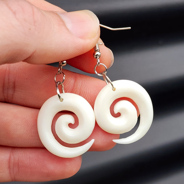 Natural Hand Carved Maori Bone Carving Earrings - Koru