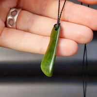 New Zealand Greenstone Pounamu Pendant Necklace (AJJC2193)