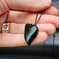 New Zealand Greenstone Pounamu Pendant Necklace (AJJC2157)