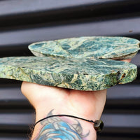 1kg Raw New Zealand Greenstone / Pounamu Carving Slices (R14B84)