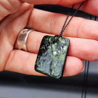 New Zealand Greenstone Pounamu Pendant Necklace (AJJC2134)