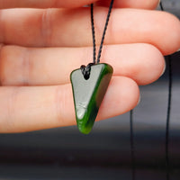 New Zealand Greenstone Pounamu Pendant Necklace (AJJC2180)