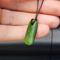 New Zealand Greenstone Pounamu Pendant Necklace (AJJC2199)