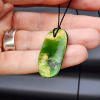 New Zealand Greenstone Pounamu Pendant Necklace (AJJC2169)