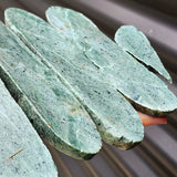 1kg Raw New Zealand Greenstone / Pounamu Carving Slices (R14B119)