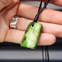 New Zealand Greenstone Pounamu Pendant Necklace (AJJC2140)