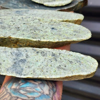 1kg Raw New Zealand Greenstone / Pounamu Carving Slices (R14B131)