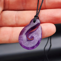 Natural Amethyst Traditional NZ Maori Whale Tail Hook Carving Pendant Necklace