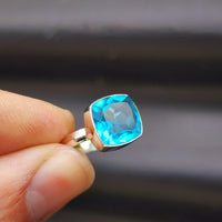 (R) Solid Sterling Silver & Natural Blue Topaz Handmade Signet Ring