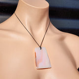 Peach Agate Carved Pendant Necklace (1BBB112)