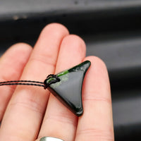 New Zealand Greenstone Pounamu Pendant Necklace (AJJC2119)