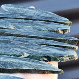 500g Raw New Zealand Greenstone / Pounamu Carving Slices (R14B18)