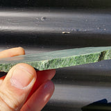 500g Raw New Zealand Greenstone / Pounamu Carving Slices (R14B7)