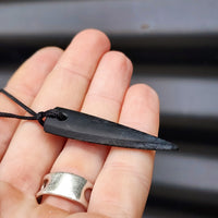 NZ Black Greenstone Pounamu Spear Pendant Necklace (N68)