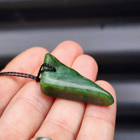 New Zealand Greenstone Pounamu Pendant Necklace (AJJC2133)