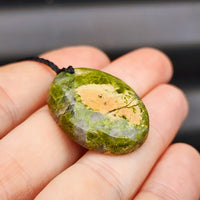 Natural Unakite Oval Pendant Necklace (1BBB47)