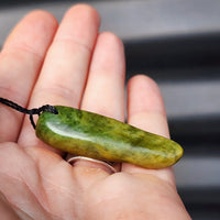 New Zealand Greenstone Pounamu Pendant Necklace (AJJC2198)