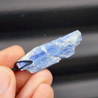 Natural Raw Kyanite Pendant Necklace (1BBB171)