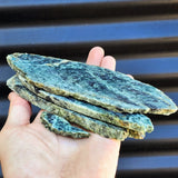 500g Raw New Zealand Greenstone / Pounamu Carving Slices (R14B36)