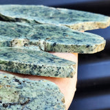 500g Raw New Zealand Greenstone / Pounamu Carving Slices (R14B16)