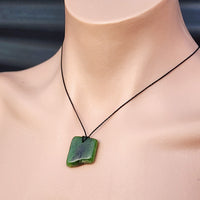 New Zealand Greenstone Pounamu Pendant Necklace (AJJC1842)