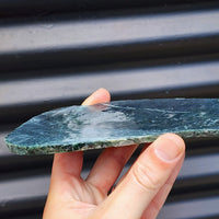 500g Raw New Zealand Greenstone / Pounamu Carving Slices (R14B8)