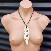 XXL Natural Hand Carved Maori Bone Carving Pendant Necklace - Manaia