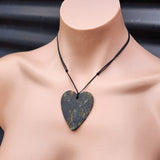 NZ Black Greenstone Pounamu Heart Pendant Necklace (N72)