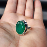 (Q) Solid Sterling Silver & Natural Emerald Handmade Solitaire Ring