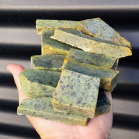 1kg Raw New Zealand Greenstone / Pounamu Carving Slices (R14B146)