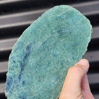 795g Raw New Zealand Greenstone / Pounamu Carving Slices (R14B193)