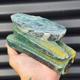 1kg Raw New Zealand Greenstone / Pounamu Carving Slices (R14B189)