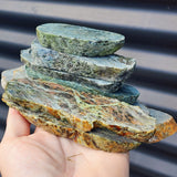 1kg Raw New Zealand Greenstone / Pounamu Carving Slices (R14B105)