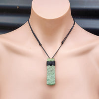 NZ Greenstone Pounamu Toki Pendant Necklace (N84)