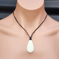 Natural Hand Carved Maori Bone Carving Pendant Necklace - Carved Patu With Binding