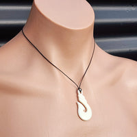 Natural Hand Carved Maori Bone Carving Pendant Necklace - Twist Hook