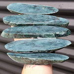 1kg Raw New Zealand Greenstone / Pounamu Carving Slices (R14B113)